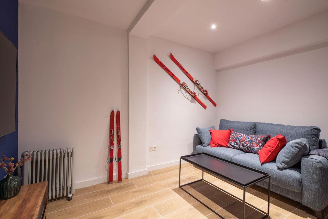 Beautifully Renovated 4 Bedroom Apt + Kid'S Room Sierra Nevada Exteriér fotografie